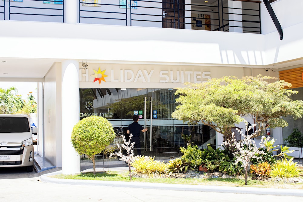 Holiday Suites Hotel Amp Resort 1/50