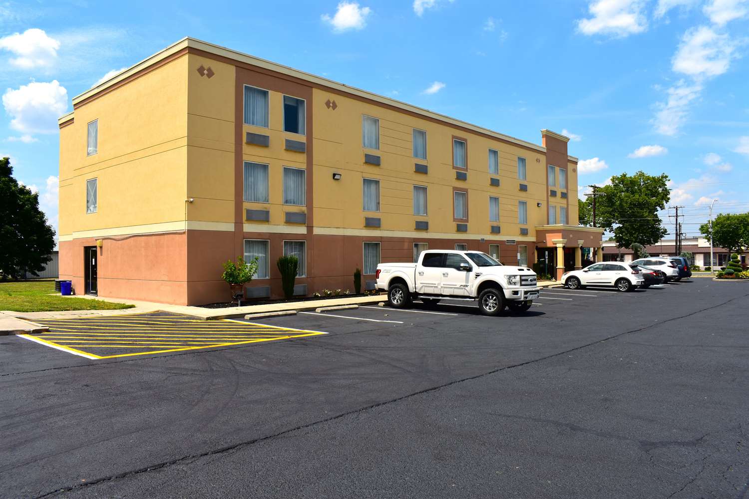 Quality Inn Vineland NJ 15/20