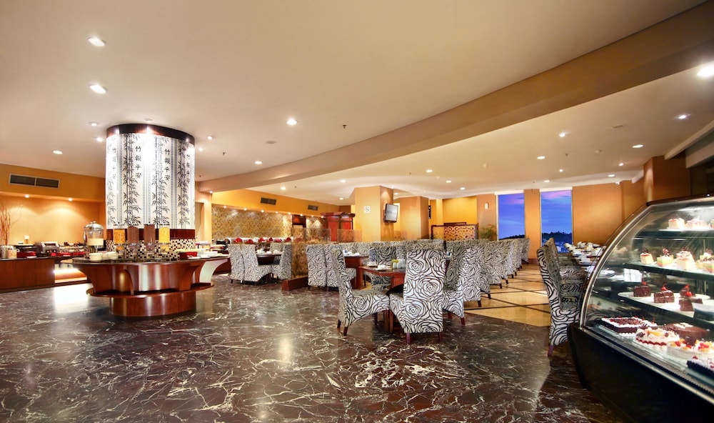 Aston Samarinda Hotel and Convention Center 31/42