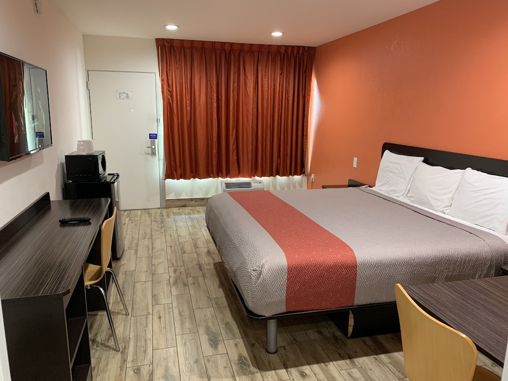 Motel6 Englewood, FL 22/64