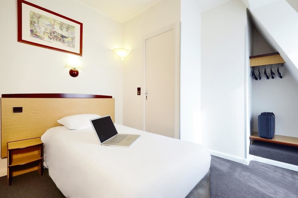 Campanile Paris Ouest Boulogne 13/60