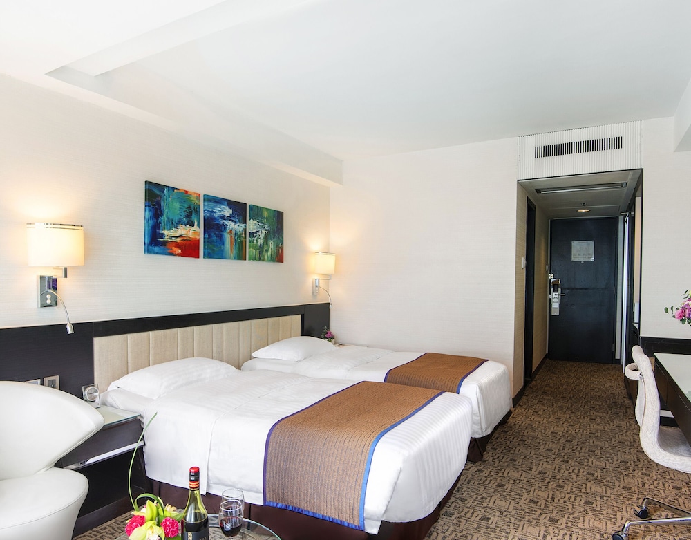 غرفة كلوب سوبيريور تنفيذية بسريرين منفصلين، Regal Riverside Hotel 2/3