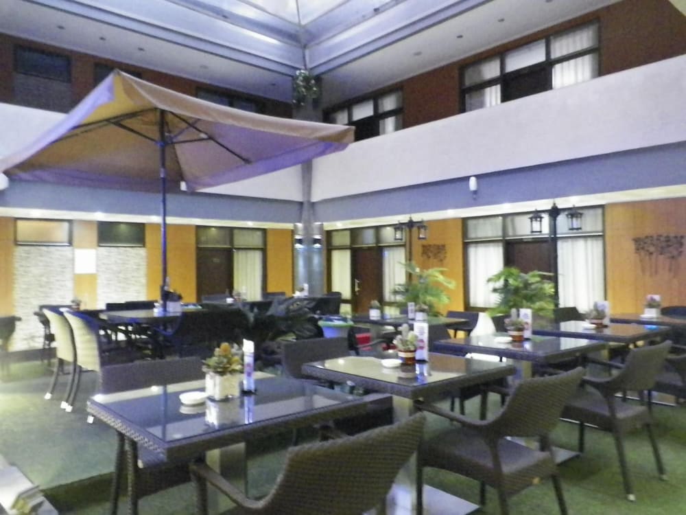 Hotel Victory Bandung 33/45