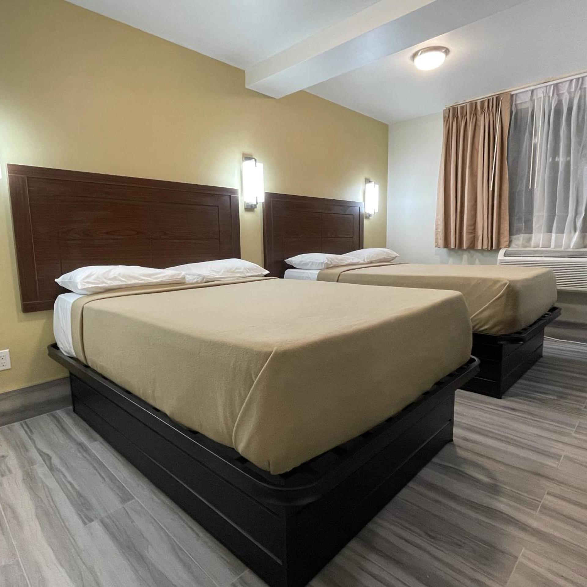 Hotel 369 Brooklyn 7/19