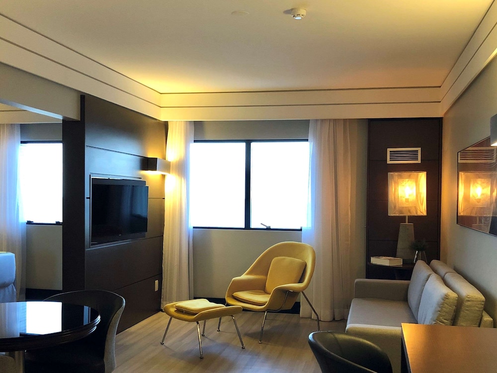 Mercure Camboriu Hotel 51/69