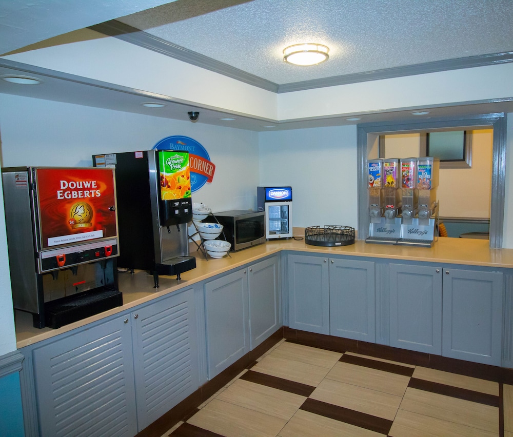 Sweet Dream Inn - University Park 10/33
