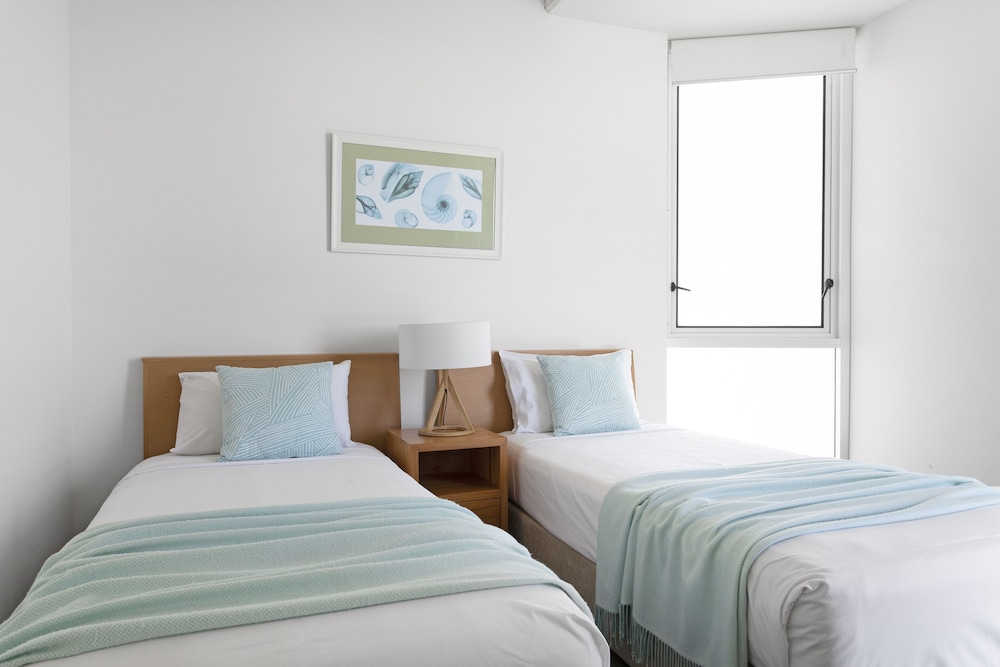 Plus, Premium, King and Twin Beds, Ocean View