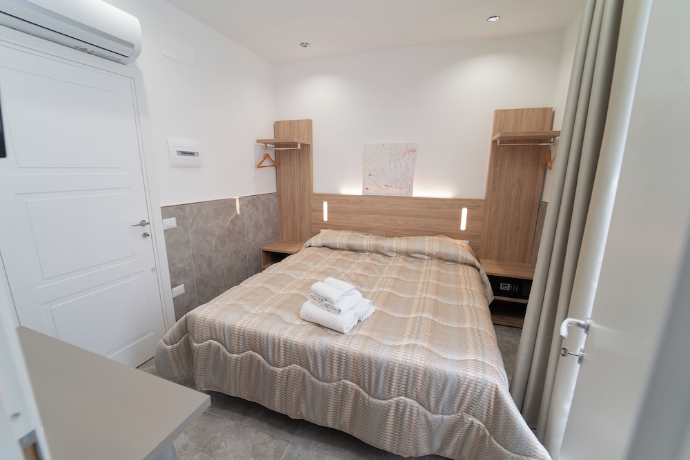 1 Bedroom, Standard, Double Bed, Annex
