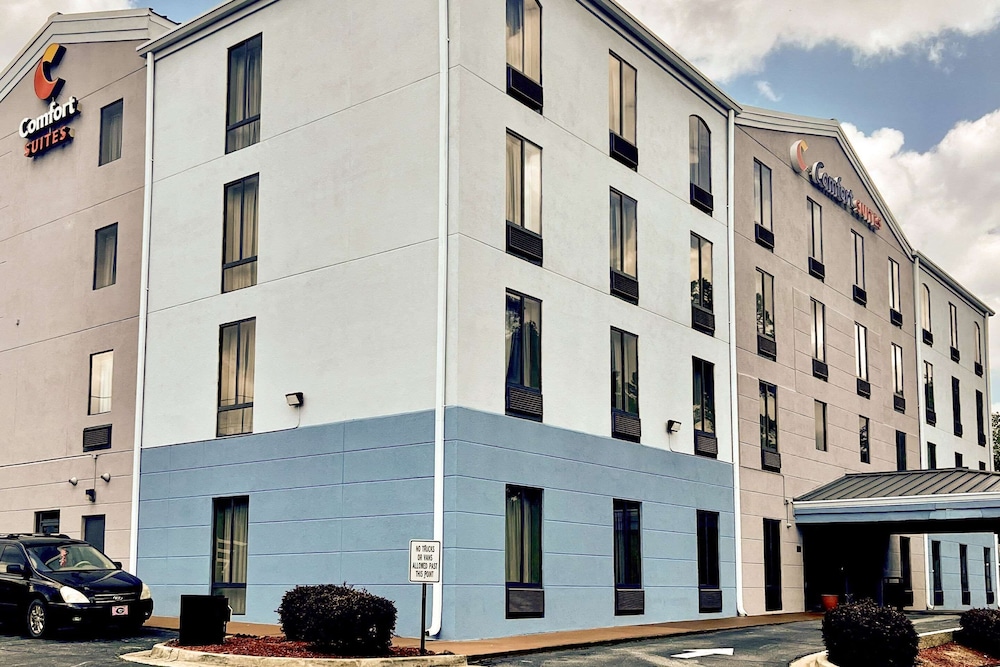 Comfort Suites Columbus State University Area 21/28
