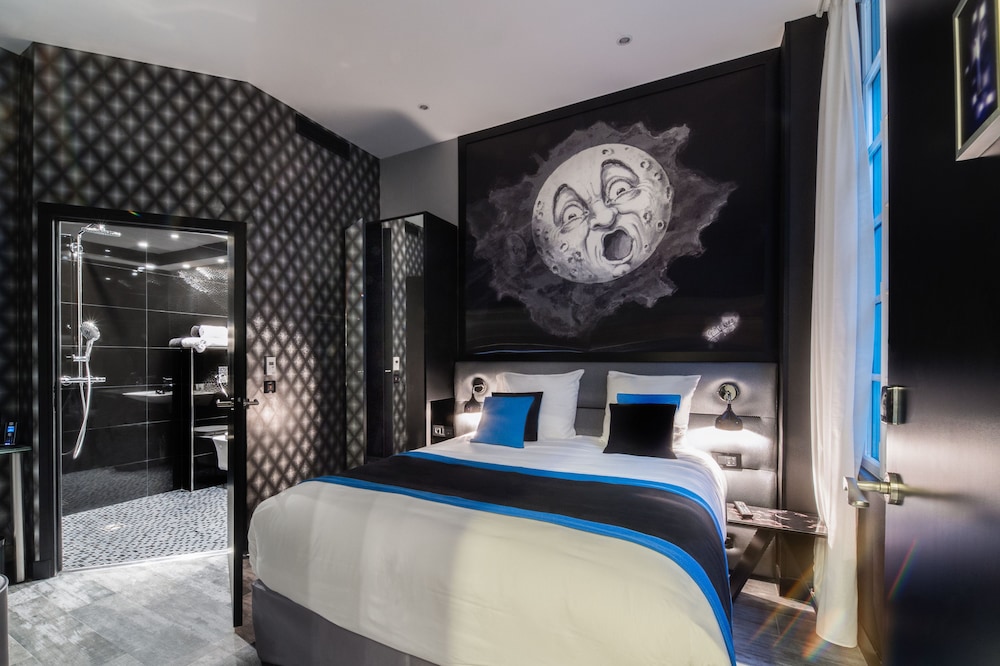 SUPERIOR, DOUBLE BED, GROUND FLOOR