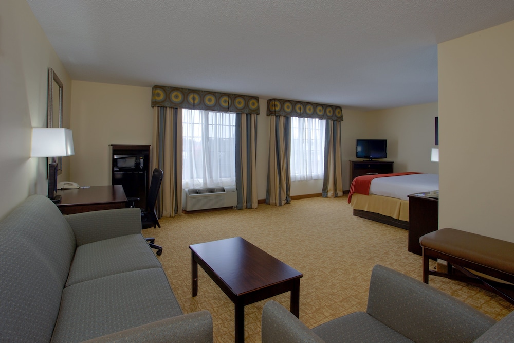 Holiday Inn Exp Winston Salem 33/48