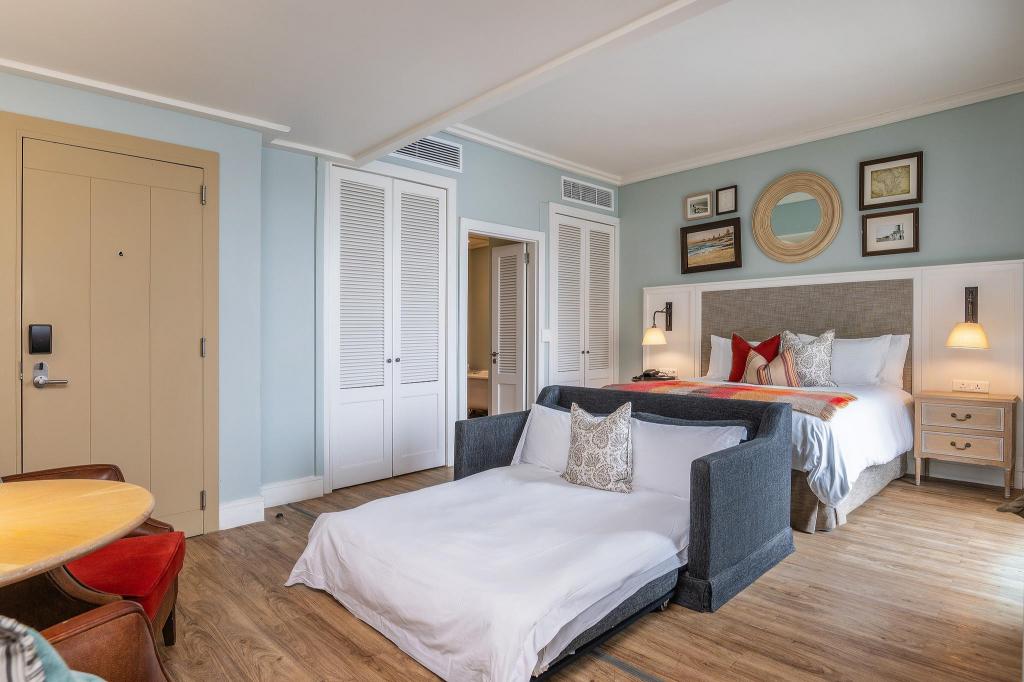 Luxury, Family, King and Twin Beds