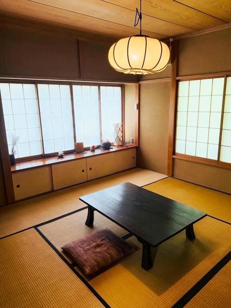 KUMO INN 35/50
