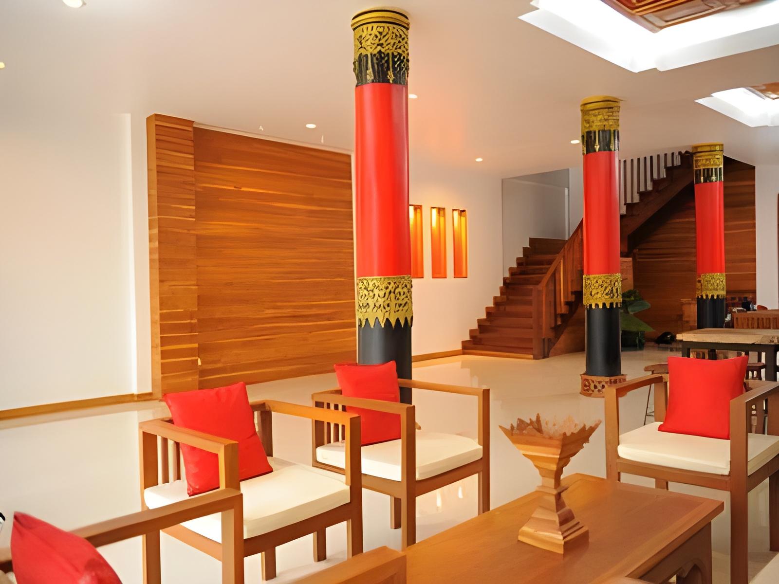 Sukkasem Hotel 46/51
