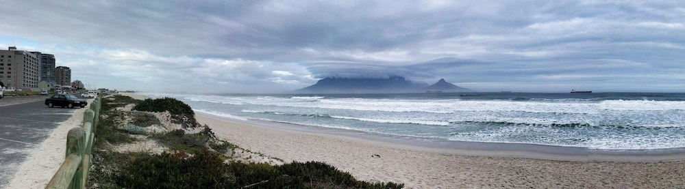 Blouberg Dolphin Inn 59/72