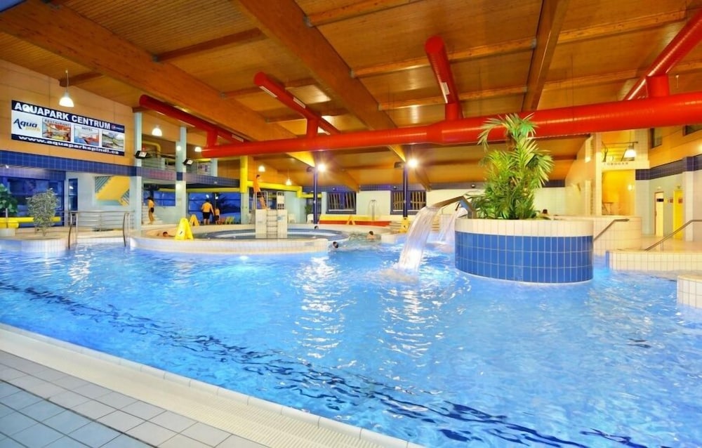 AQUA PARK SPINDLERUV MLYN 4/66