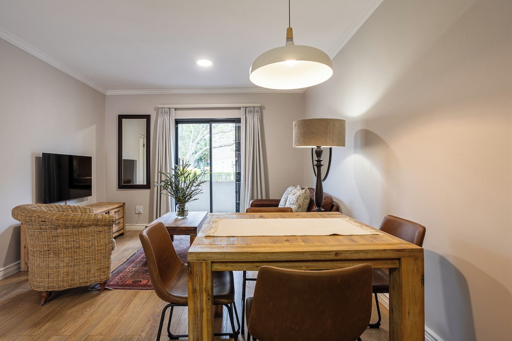Vino Self Catering Apartment 9/22