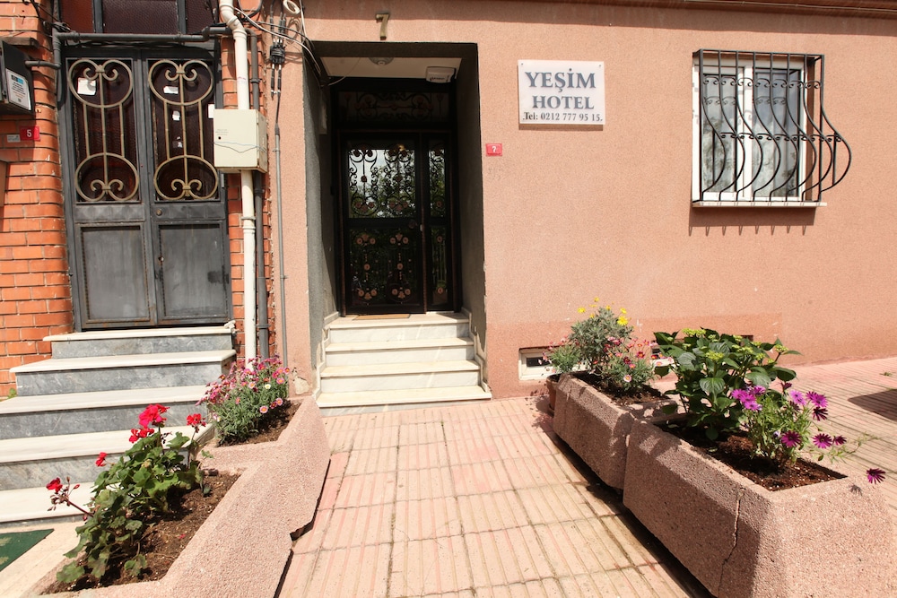 Yesim Suites 1/35