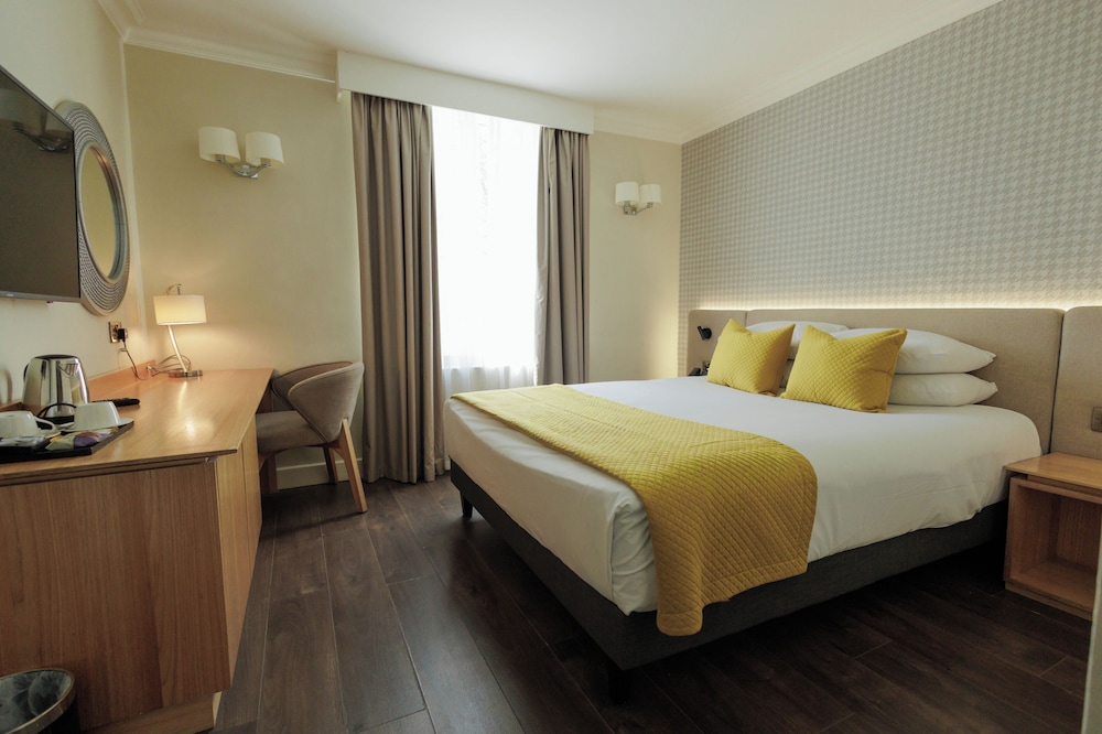 Brandon Hall Hotel and Spa 25/50