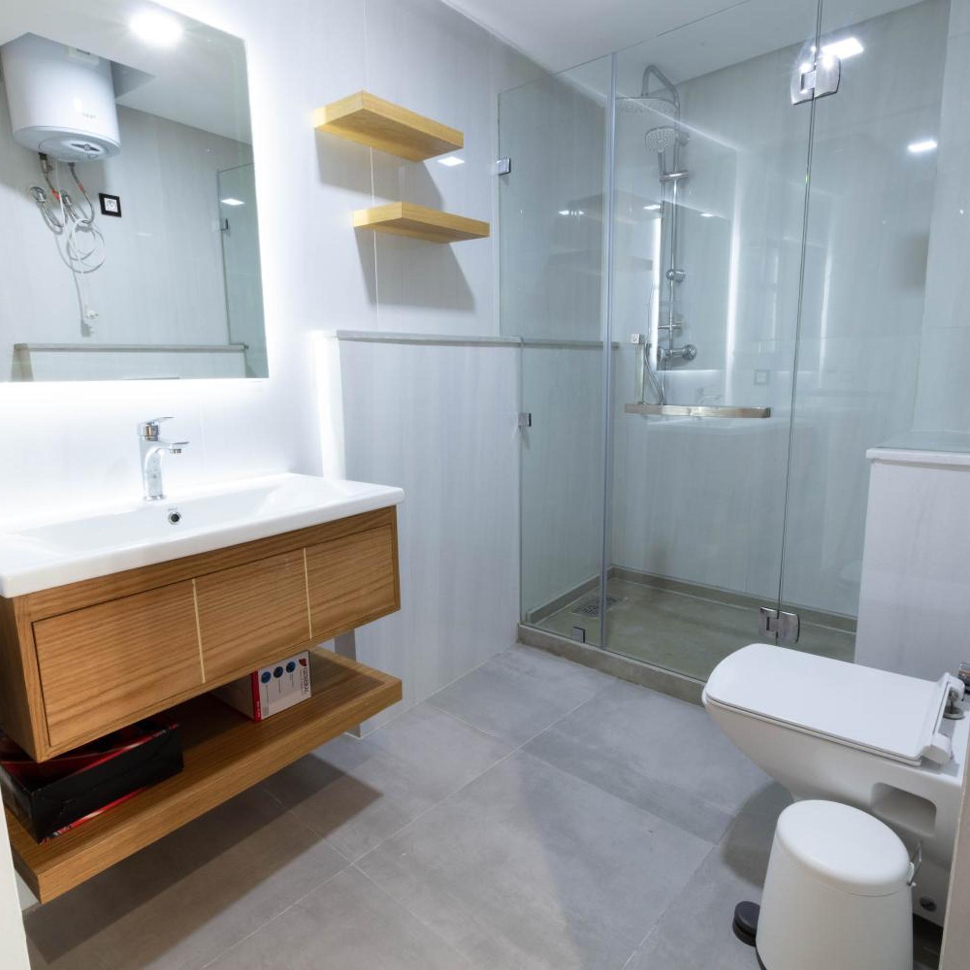 Zen Suites Hotel 66/67