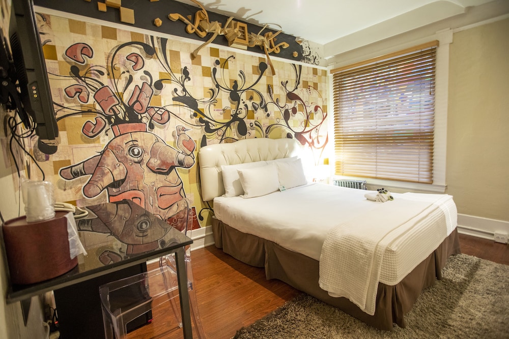 Hotel Des Arts 26/78
