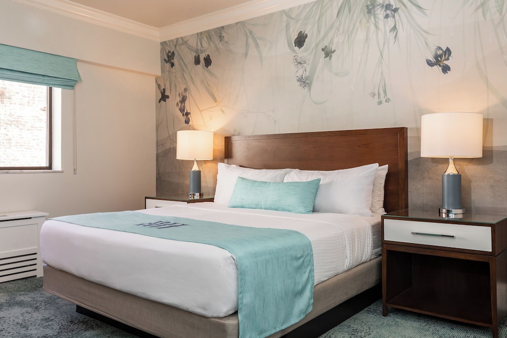 The Read House Hotel Historic Inn and Suites 21/62