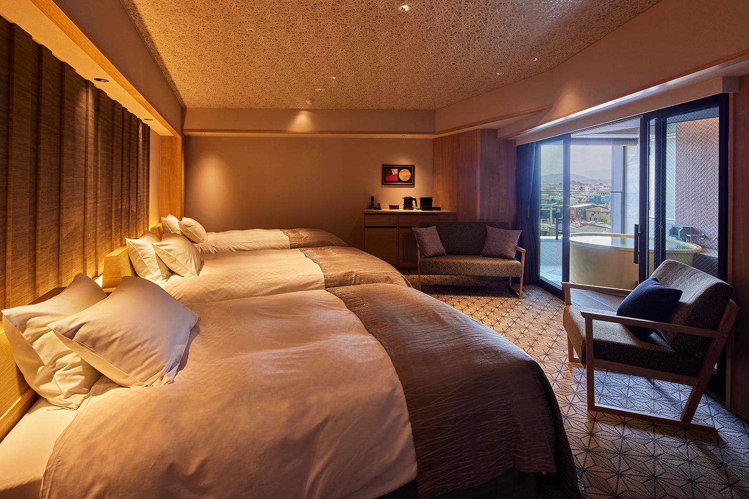Semi Room, Universal, 3 Semi Double Beds