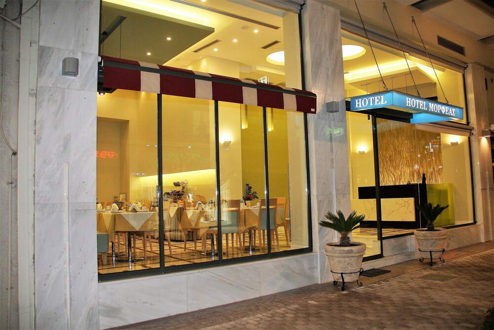 Morfeas Hotel 7/56