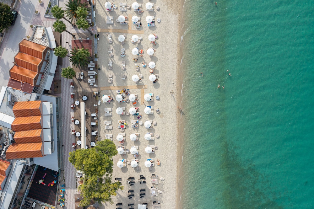 Flegra Beach Boutique Apartments 41/48