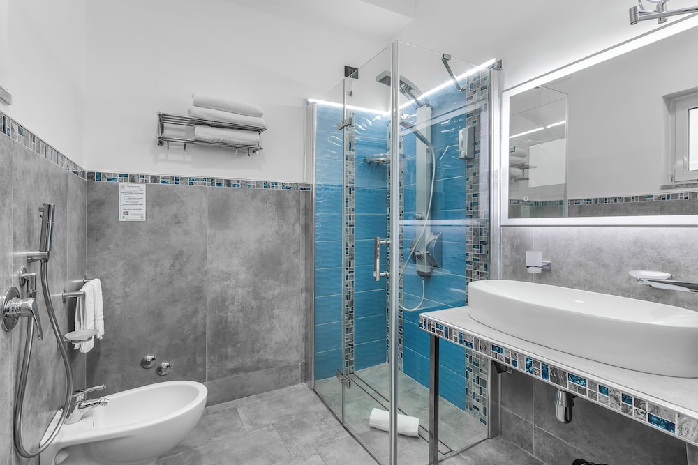 Hotel Blu Eden 49/50