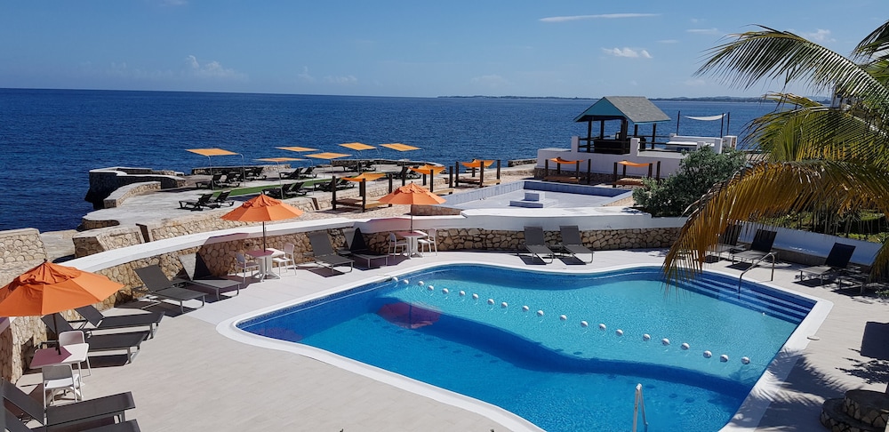 Samsara Cliff Resort Hotel 44/50
