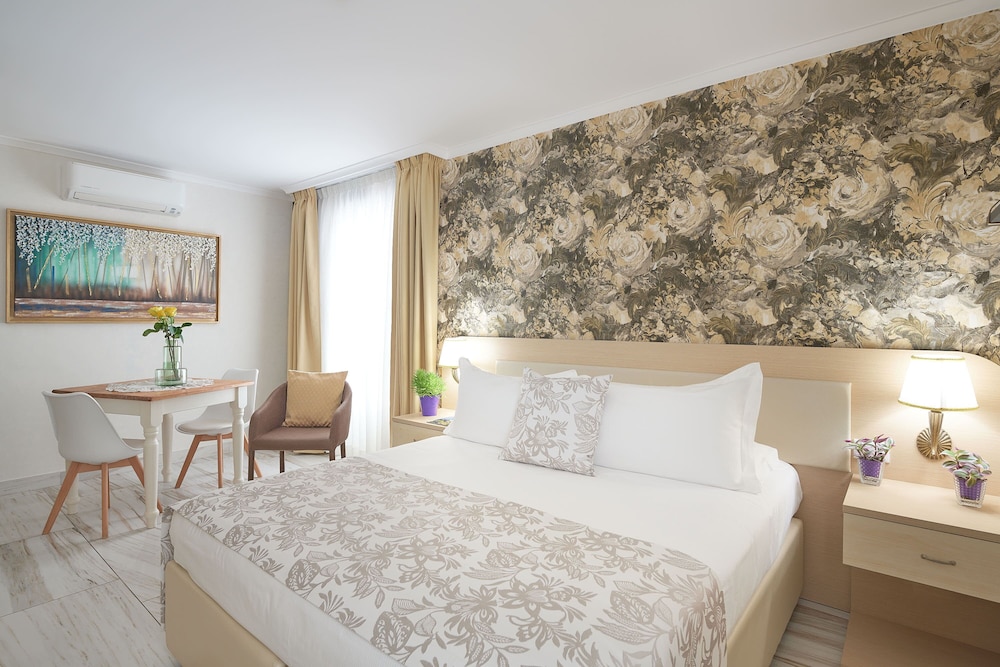Rome Airport Inn 8/44
