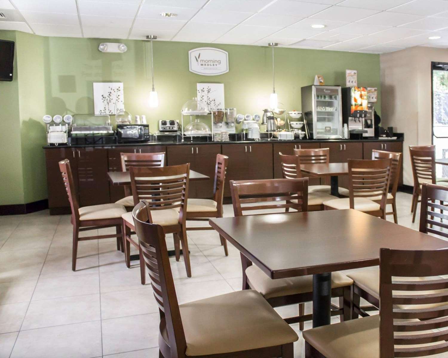 Sleep Inn & Suites Columbus - State University Area 18/27