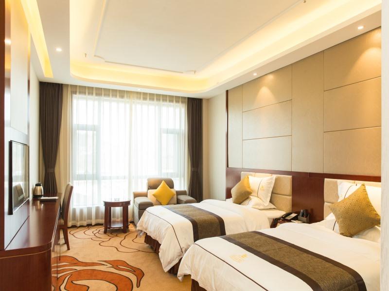 GreenTree Eastern Yibin Yijian Road New City Plaza Hotel 8/50