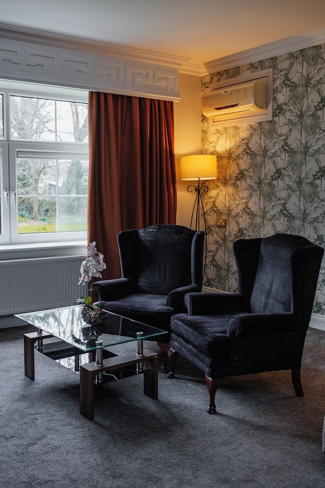 Brook Lodge Boutique Hotel 43/70