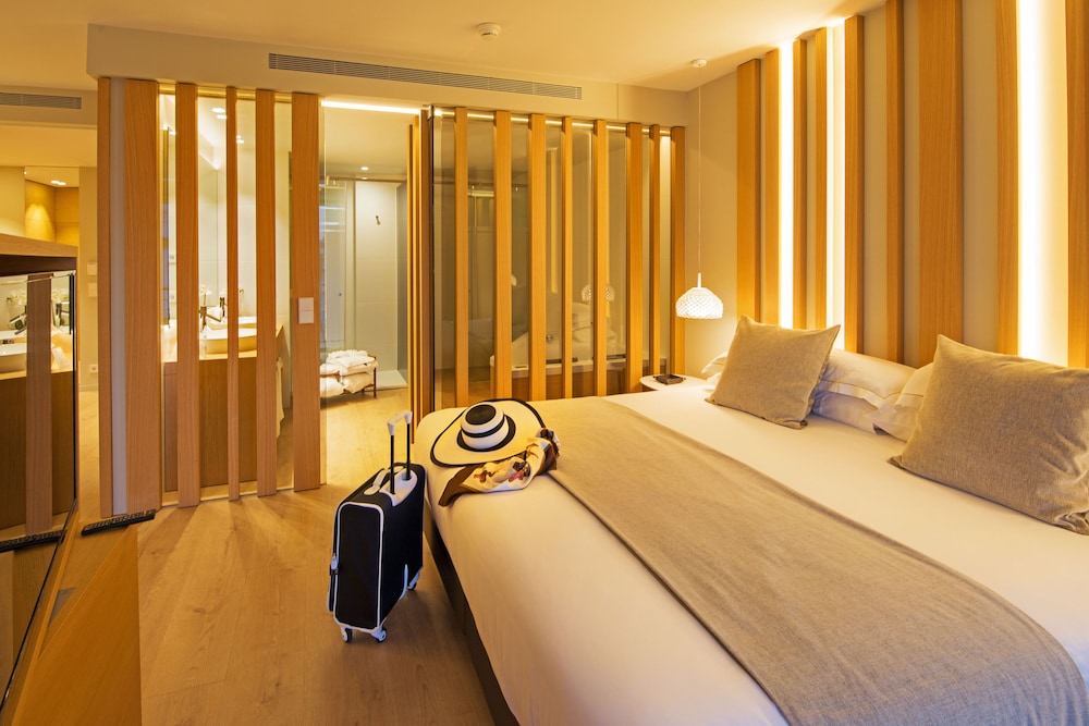 Hotel Port Salins 22/65