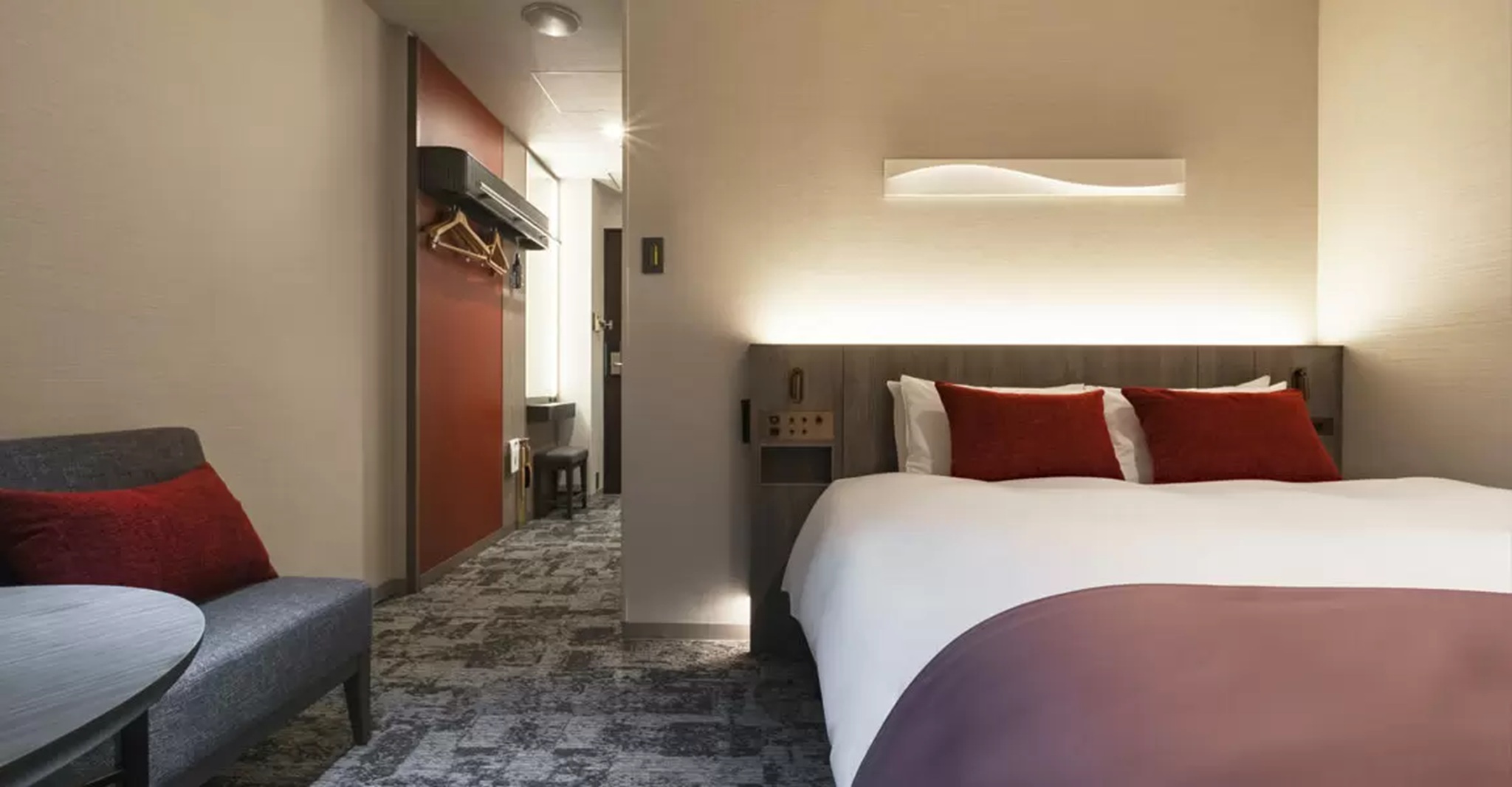 Moderate, Double Bed, Prime Floor