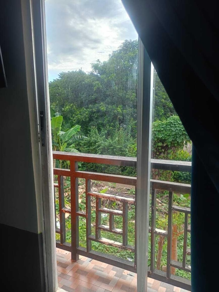 Hwan Dynasty Suite Elnido 61/65