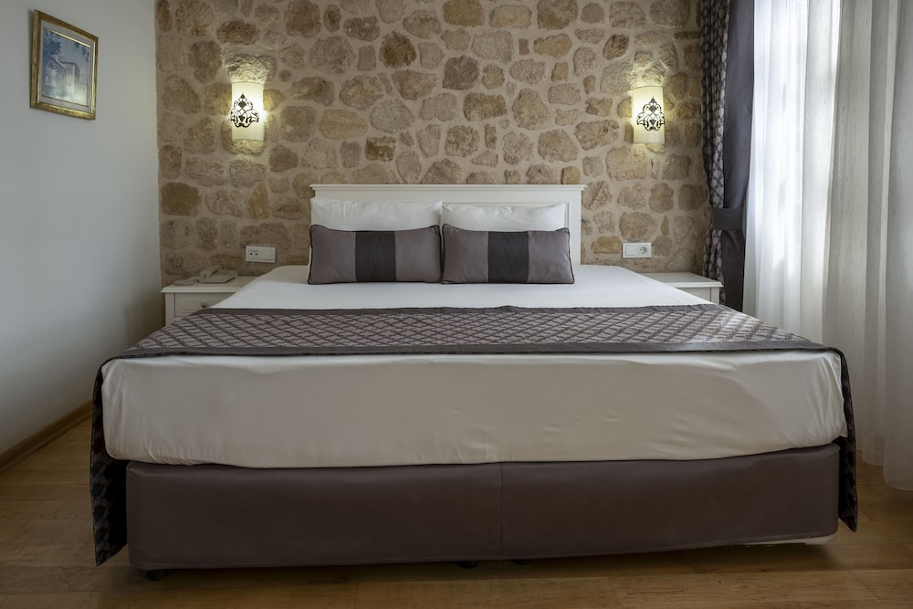 Argos Hotel - Adults Only 24/75