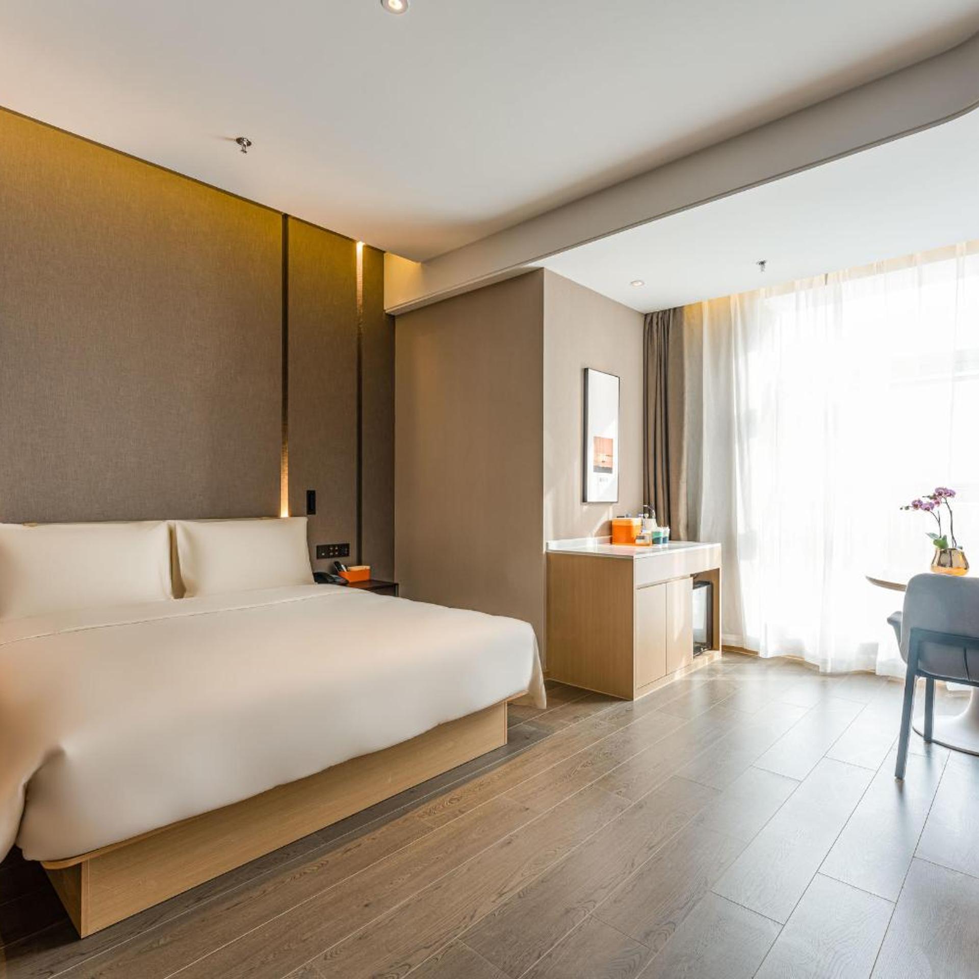 Atour Hotel (Xuzhou Yunlong CBD) 6/26