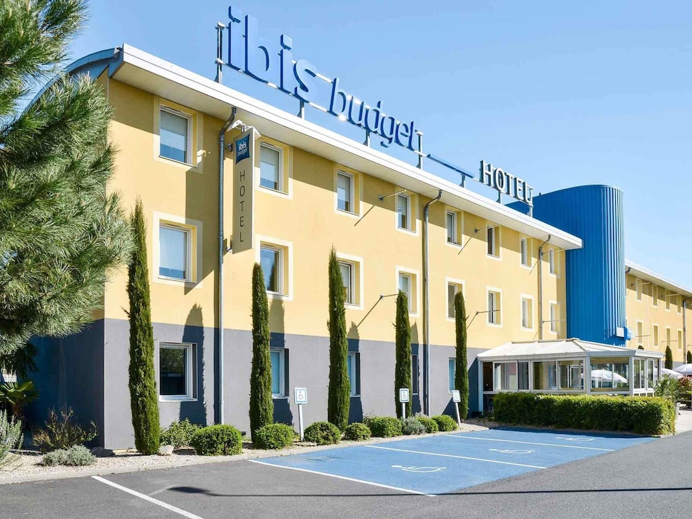 IBIS BUDGET ISSOIRE 1/49