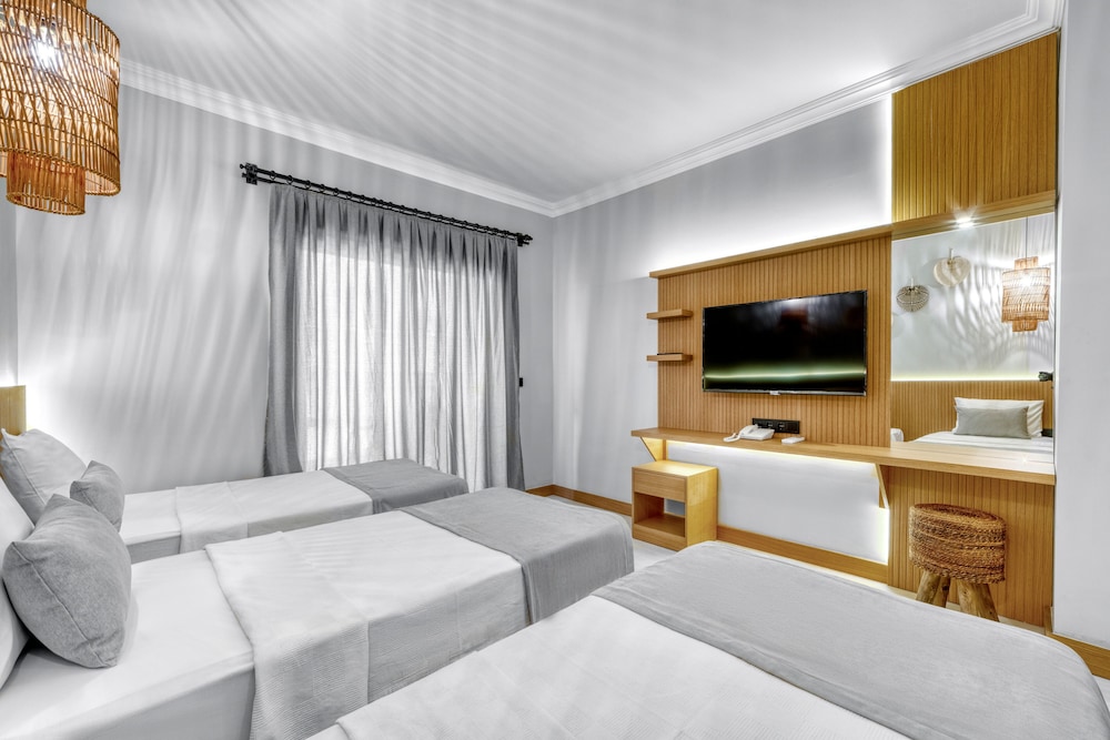 Hildegard Hotel 16/50