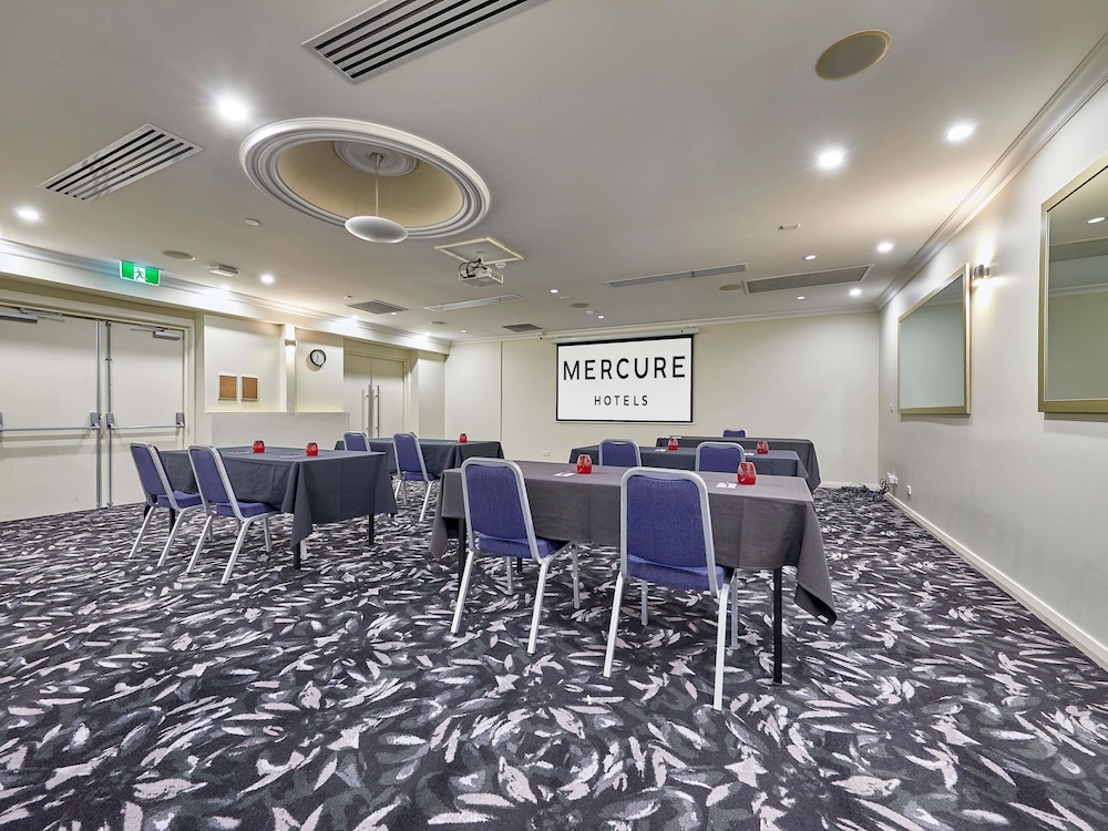 Mercure Perth on Hay 43/50