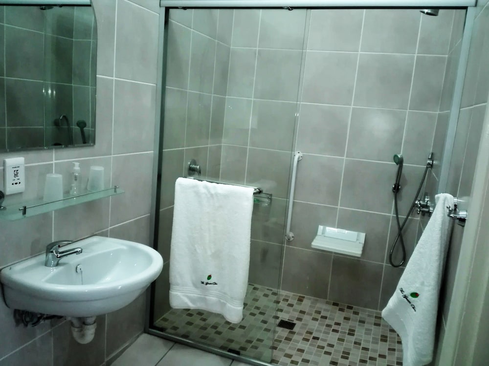 Green Olive Guesthouse 46/50