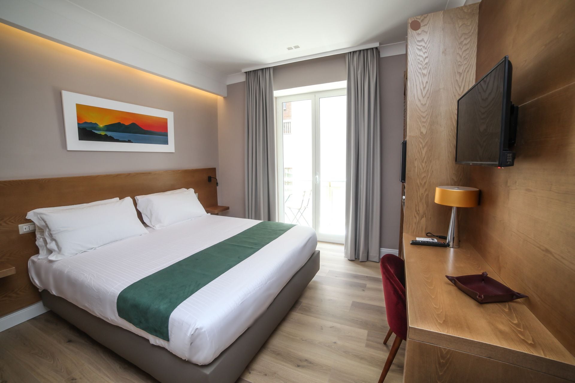 DELUXE, DOUBLE BED, COURTYARD VIEW