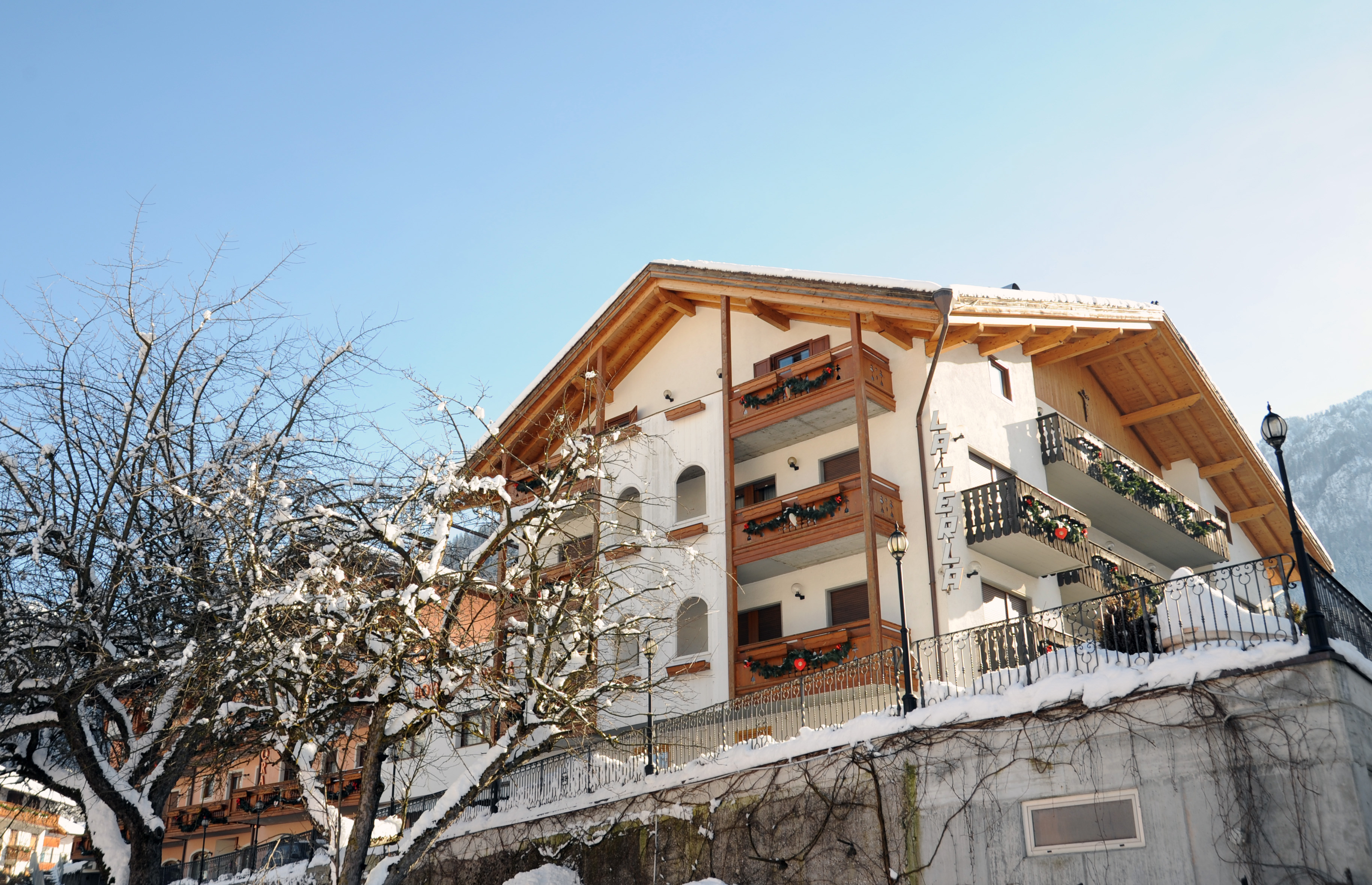 FAMILY HOTEL LA PERLA 4/53