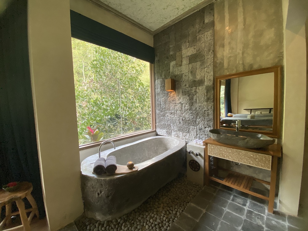 The Kenran Resort Ubud By Soscomma 48/50