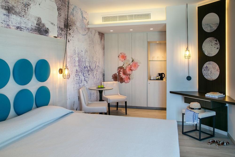 Vangelis Hotel Apartments 29/72