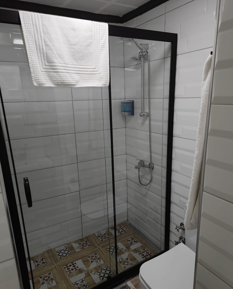 Wox Ew Hotel 56/56