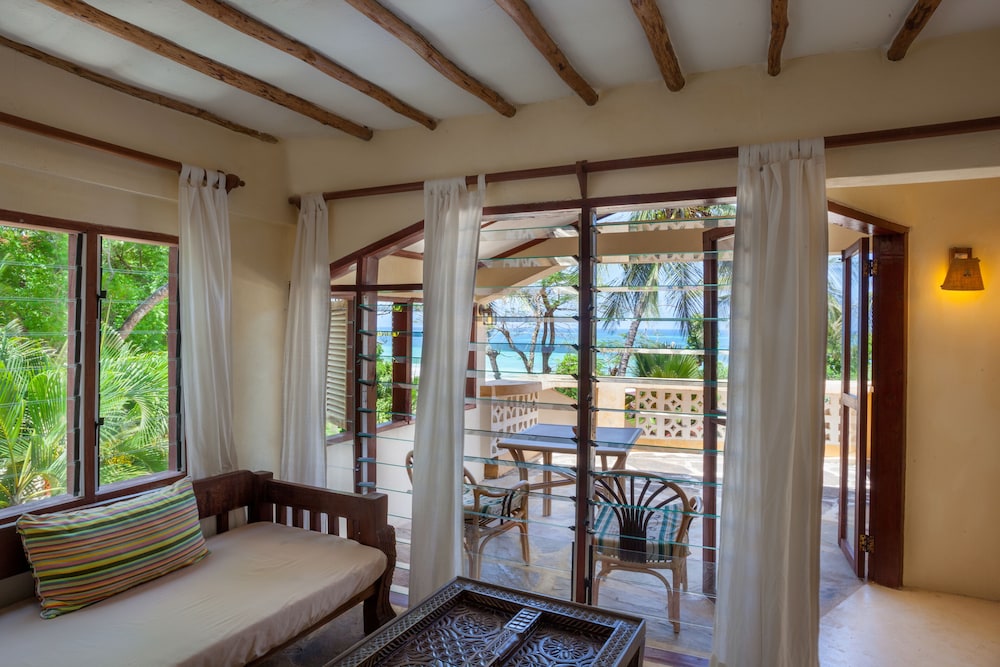 Blue Marlin Beach Hotel 23/50